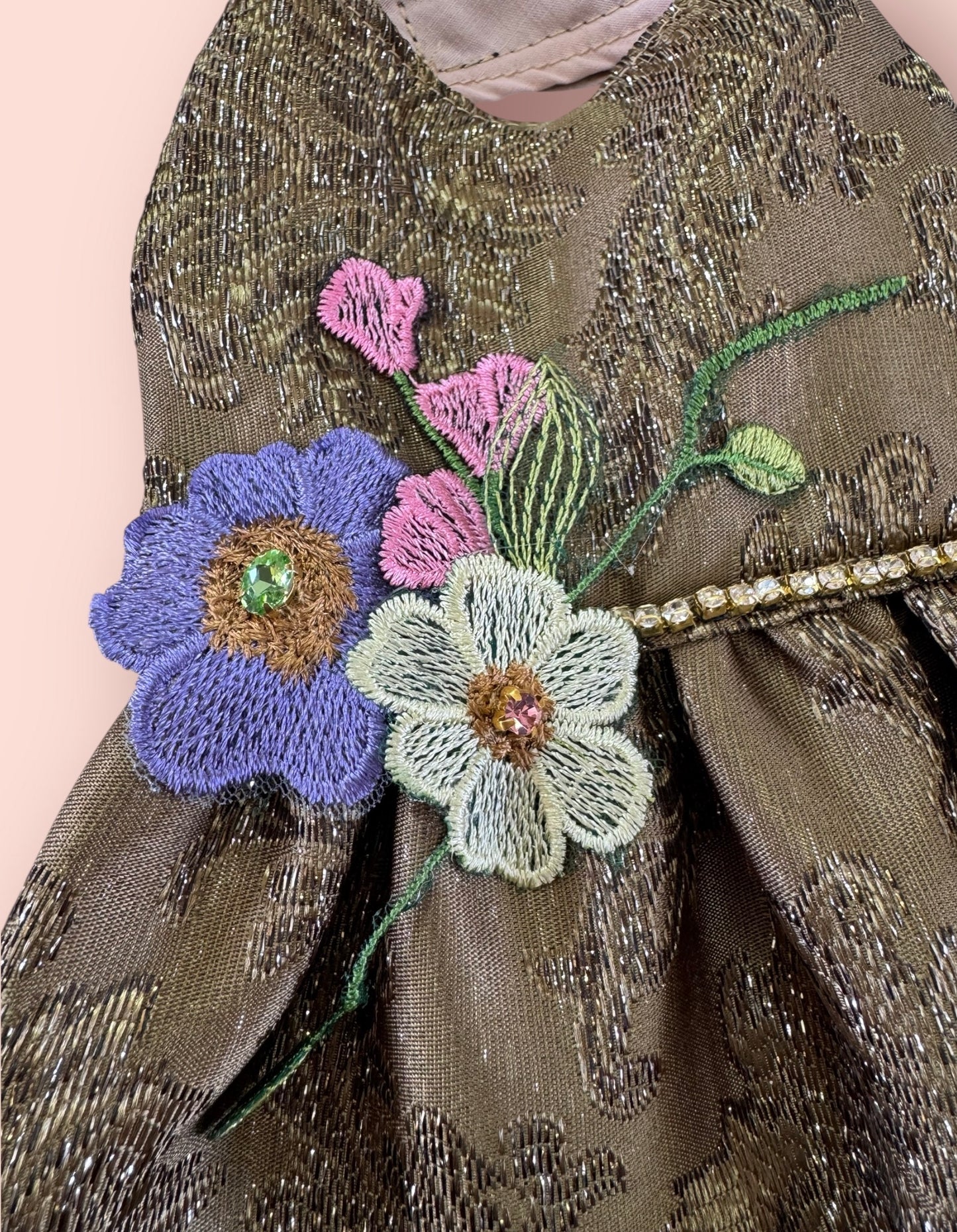 Vestido Elegante Flores Bordadas Olivo