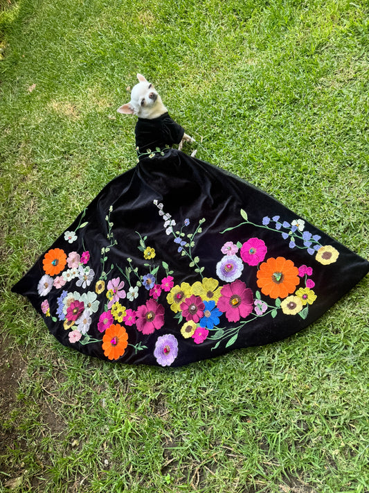 PERRINA vestido largo floral color negro para perros y gatos razas chicas medianas y grandes