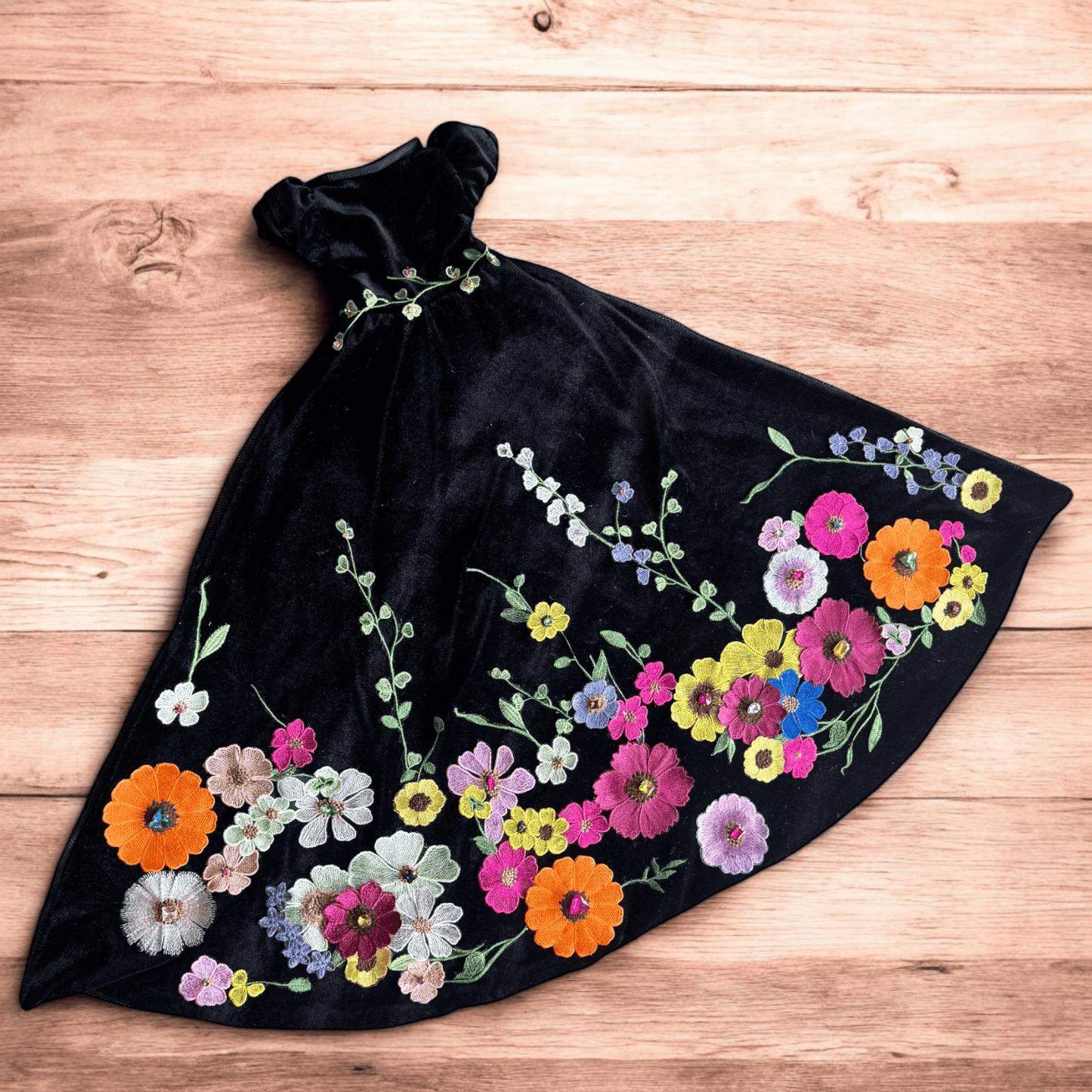PERRINA vestido largo floral color negro para perros y gatos razas chicas medianas y grandes